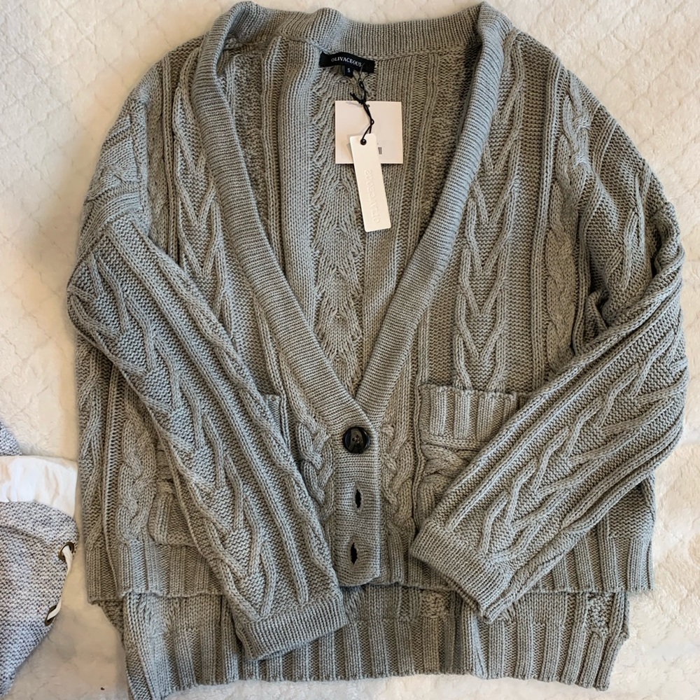 Oversized cardigan